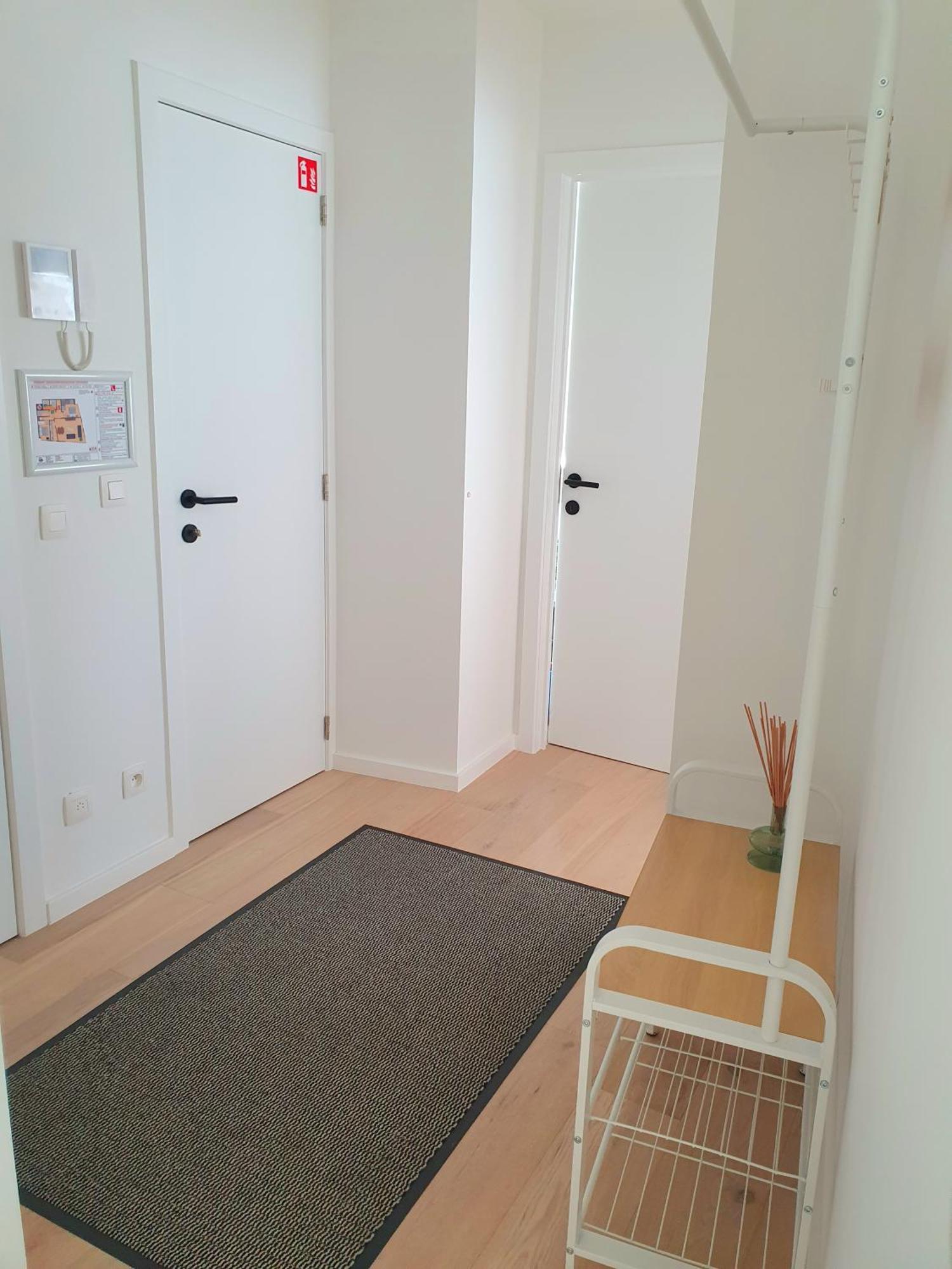 Skaai Five - Newly Renovated 2 Bedrooms Apartment Ostend Exterior photo